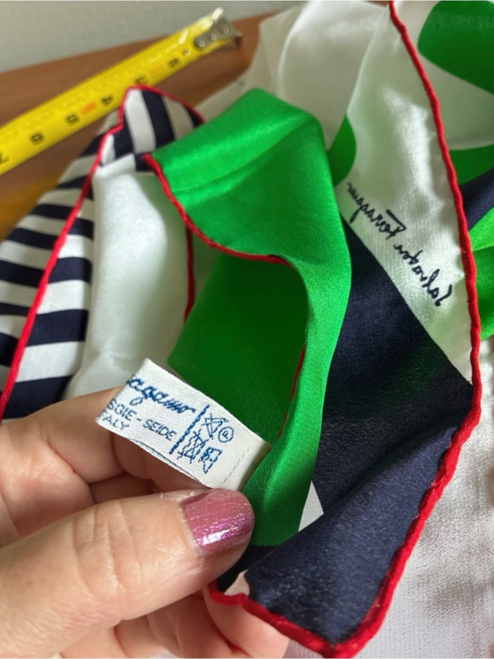 Salvatore Ferragamo vintage silk scarf - Picture 3 of 5